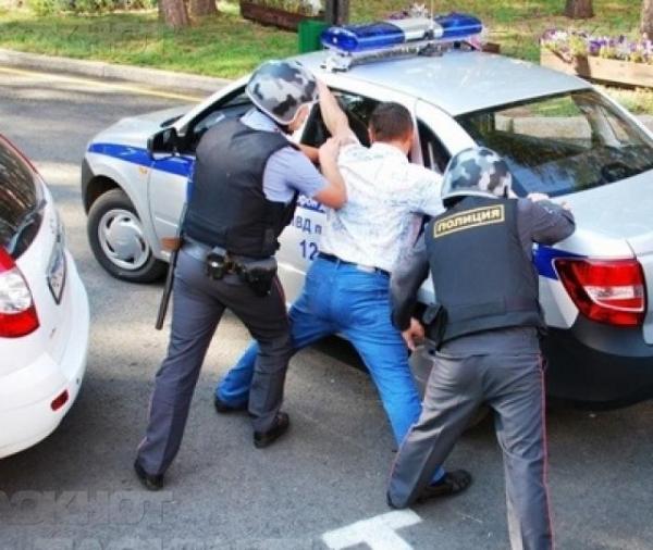Автомобильных воров задержали полицейские в Михайловске
